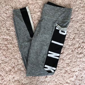 Victoria’s Secret pink ultimate legging!